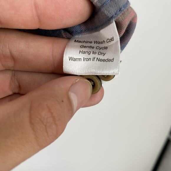 Untuckit Plaid Shirt Men’s Small Slim Fit Blue/Pink Preppy Office Business 926 - Picture 7 of 8